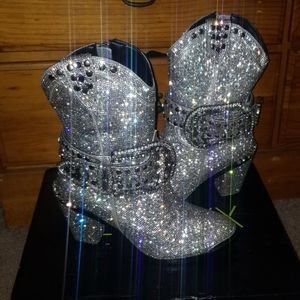 Club Exx bling sheriff boots size 8
